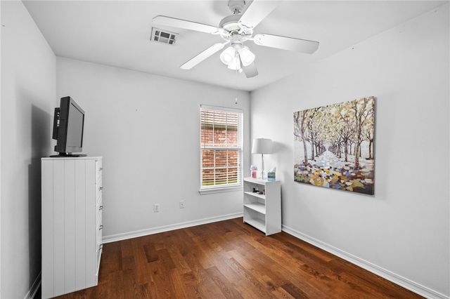 3702 Hansom Loop, Bentonville, AR 72712