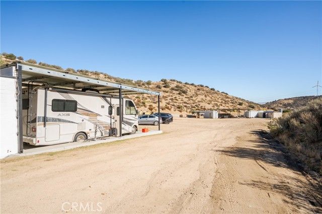 13905 Summit Valley, Hesperia, CA 92345