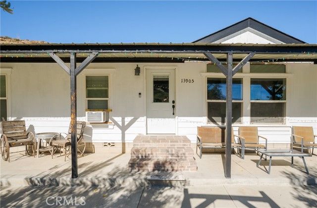 13905 Summit Valley, Hesperia, CA 92345