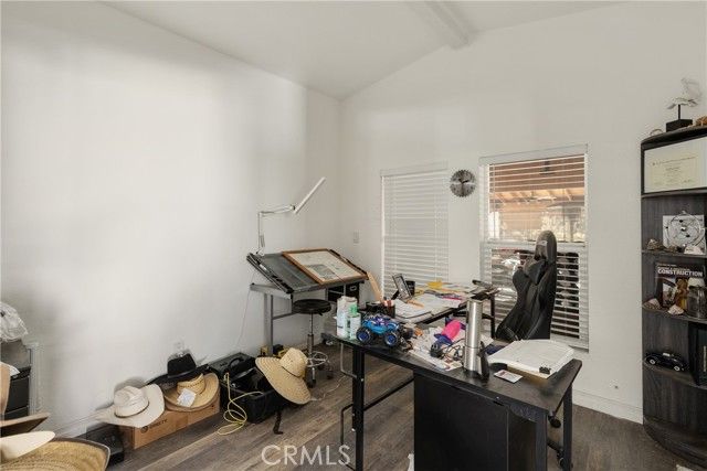 13905 Summit Valley, Hesperia, CA 92345