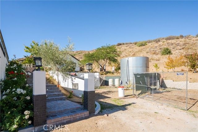 13905 Summit Valley, Hesperia, CA 92345
