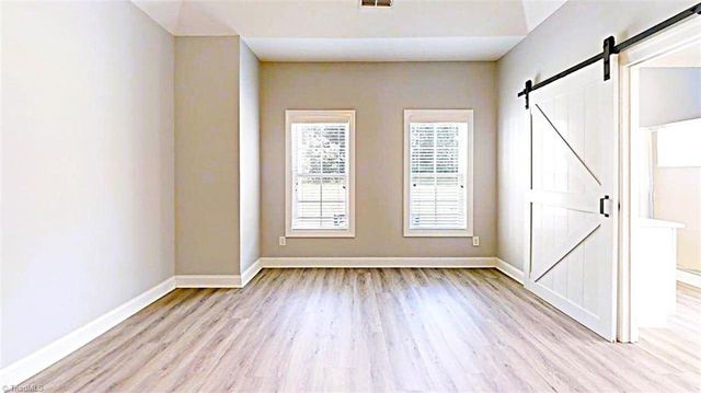 161 N Lake Louise Drive, Mocksville, NC 27028
