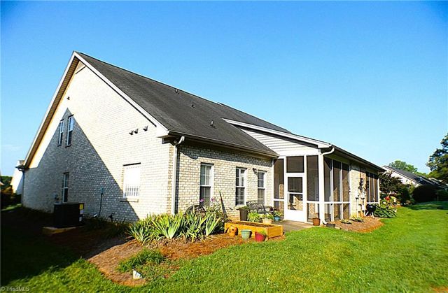 161 N Lake Louise Drive, Mocksville, NC 27028