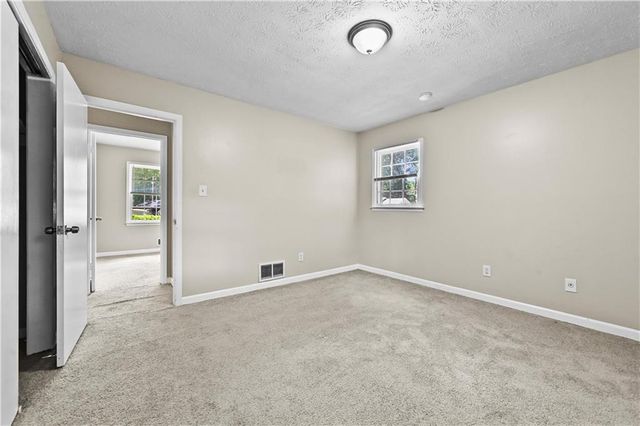 2914 Landmark Drive SE, Conyers, GA 30094