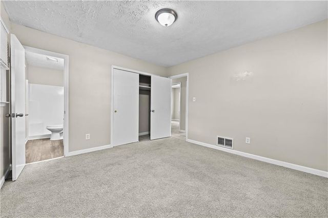 2914 Landmark Drive SE, Conyers, GA 30094