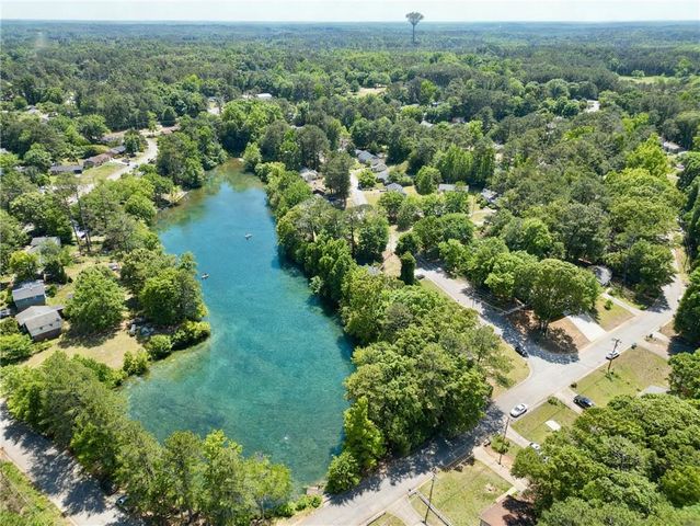 2914 Landmark Drive SE, Conyers, GA 30094