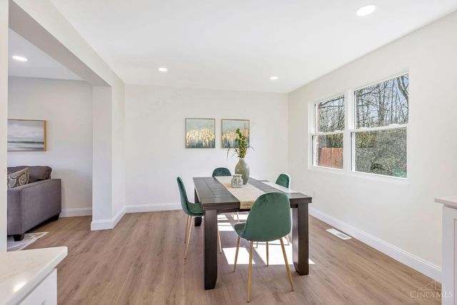 10483 Toulon Drive, Springfield Twp., OH 45240