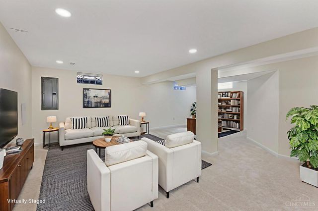 10483 Toulon Drive, Springfield Twp., OH 45240