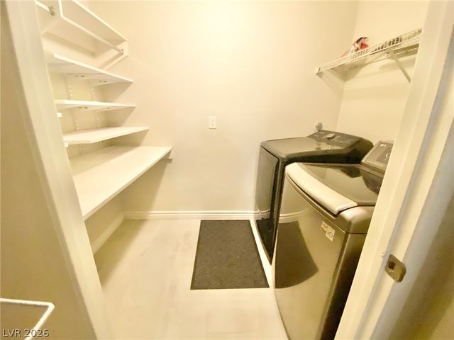 2200 South Fort Apache Road 1050, Las Vegas, NV 89117
