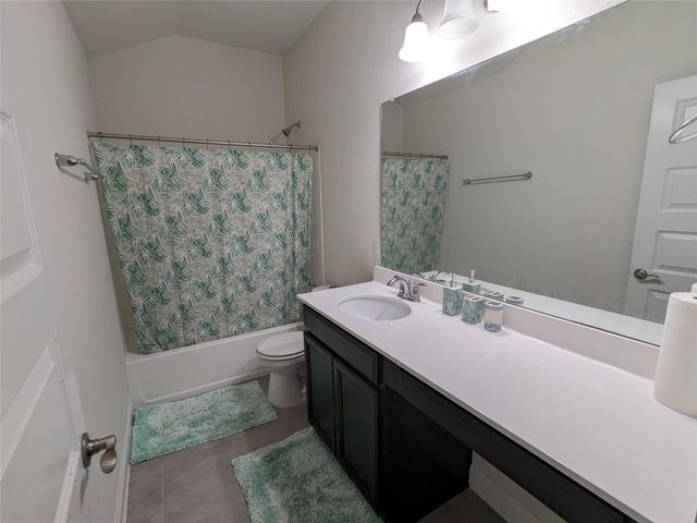 9905 Quercia DR 80W, Austin, TX 78717