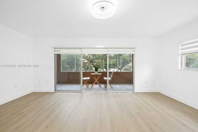 13105 SW 16th Ct 314L, Pembroke Pines, FL 33027