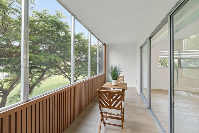 13105 SW 16th Ct 314L, Pembroke Pines, FL 33027