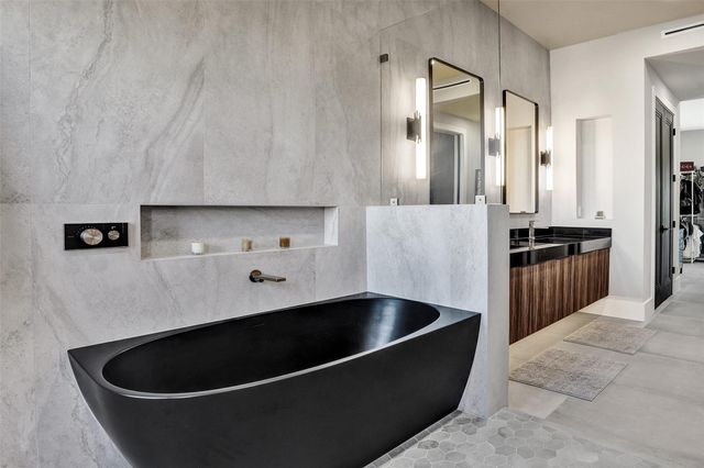 2706 NE 8th Avenue 2706, Wilton Manors, FL 33334