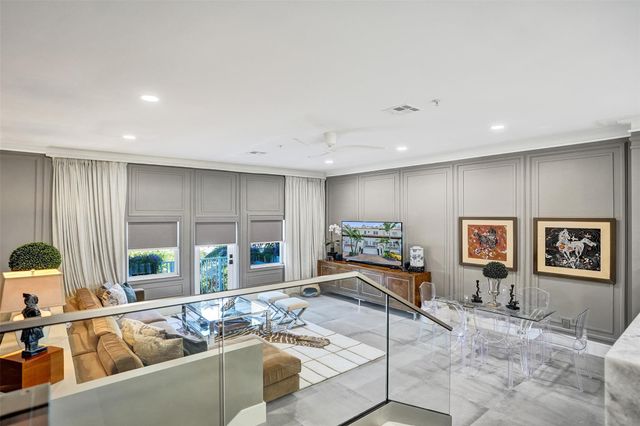 2706 NE 8th Avenue 2706, Wilton Manors, FL 33334