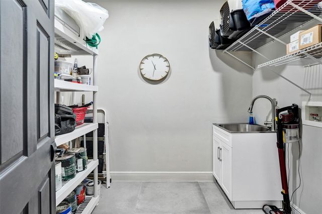 2706 NE 8th Avenue 2706, Wilton Manors, FL 33334