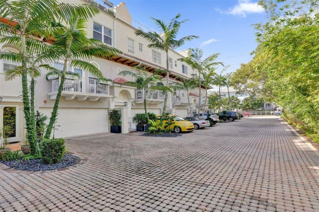 2706 NE 8th Avenue 2706, Wilton Manors, FL 33334