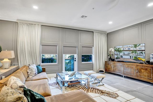 2706 NE 8th Avenue 2706, Wilton Manors, FL 33334