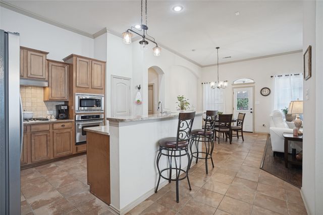 3811 Desert Willow Drive, Denton, TX 76208