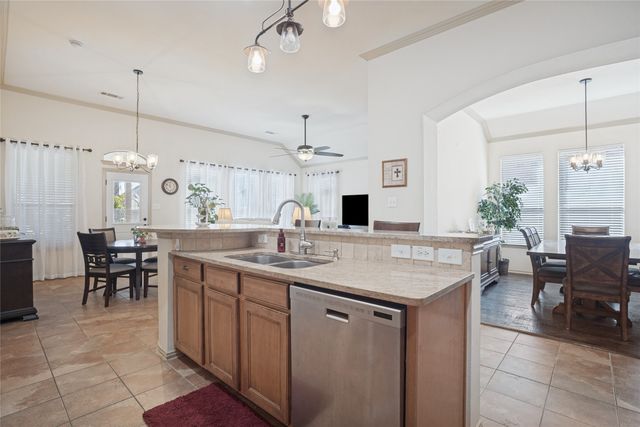 3811 Desert Willow Drive, Denton, TX 76208