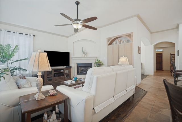 3811 Desert Willow Drive, Denton, TX 76208