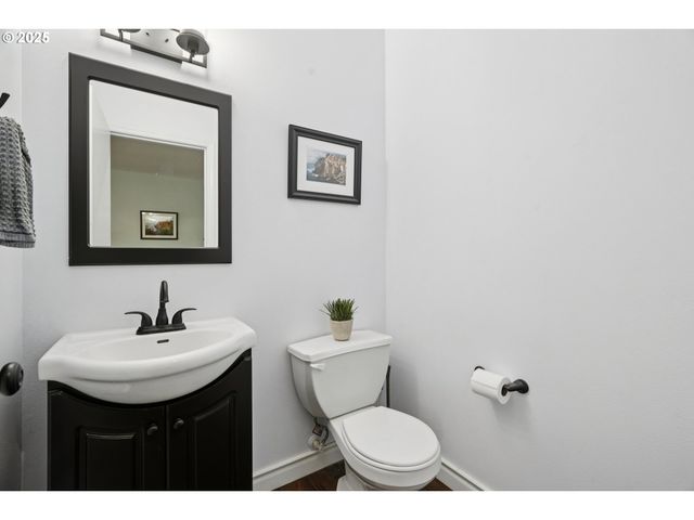 434 51ST St, Washougal, WA 98671