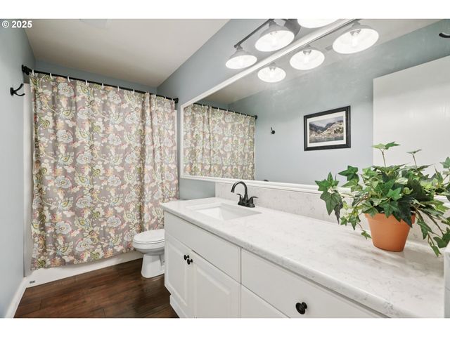 434 51ST St, Washougal, WA 98671