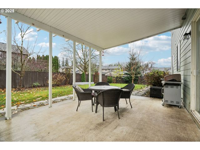 434 51ST St, Washougal, WA 98671