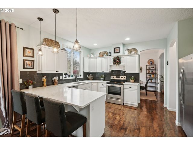 434 51ST St, Washougal, WA 98671