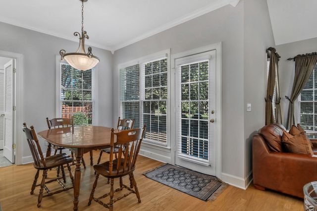 4550 Winfield Dr, Nashville, TN 37211