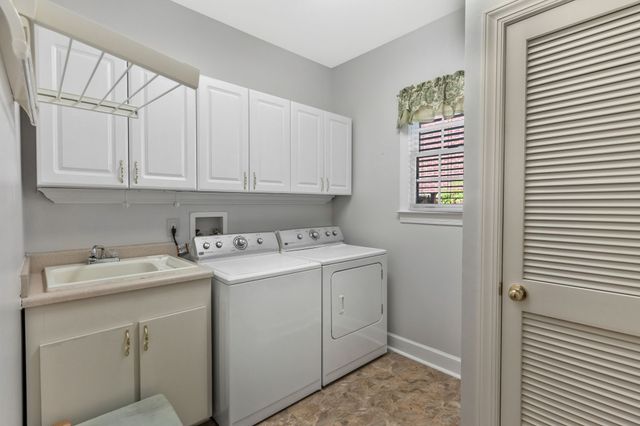 4550 Winfield Dr, Nashville, TN 37211