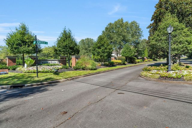 4550 Winfield Dr, Nashville, TN 37211