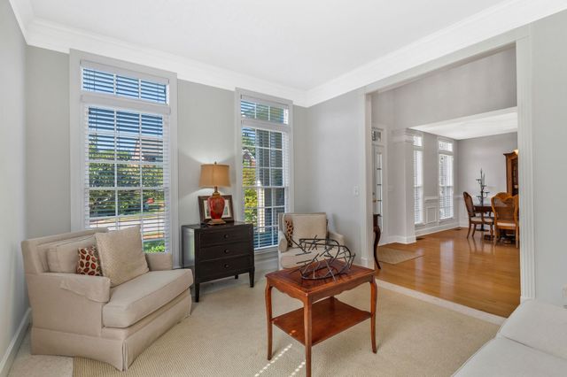 4550 Winfield Dr, Nashville, TN 37211