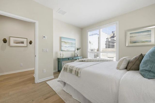 1566 Vista Del Mar Way 3, Oceanside, CA 92054