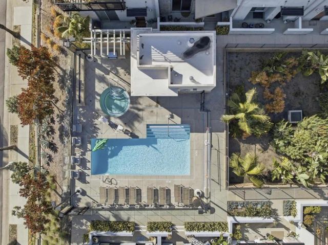 1566 Vista Del Mar Way 3, Oceanside, CA 92054