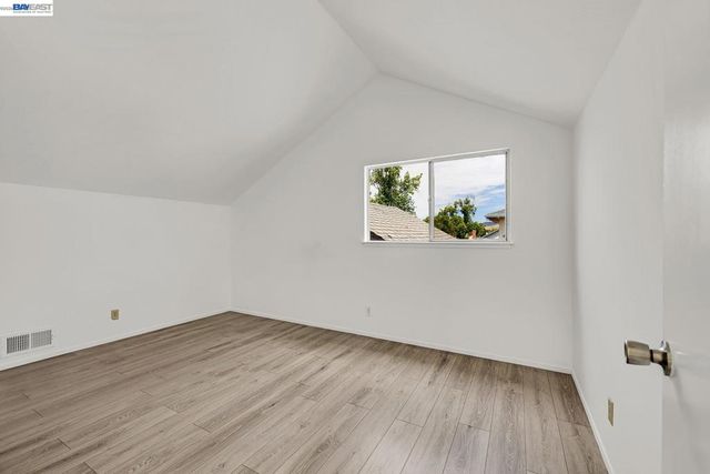1427 Saybrook Rd, Livermore, CA 94551