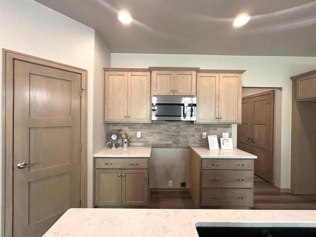 727 REED STREET, Neenah, WI 54956