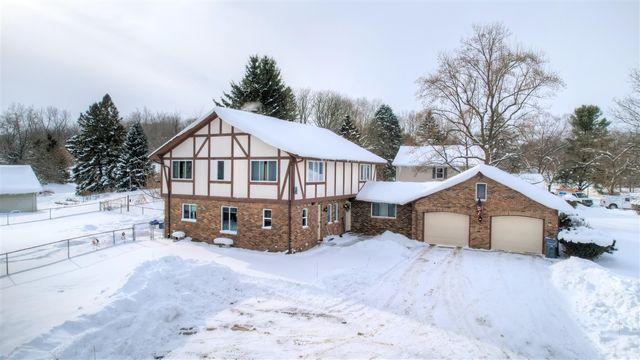 6079 Torrington Road, Kalamazoo, MI 49009