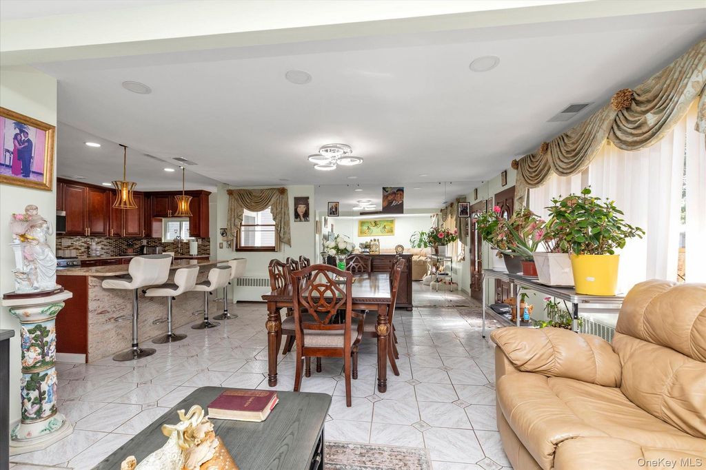 15 Hudson Avenue, Valley Stream, NY 11580 — photo 4