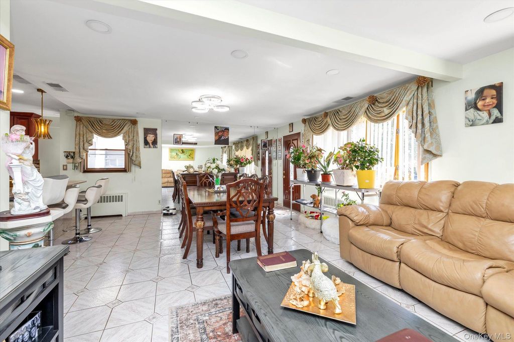 15 Hudson Avenue, Valley Stream, NY 11580 — photo 5