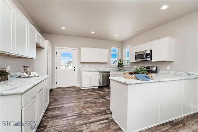 1105 Melissa Way, Belgrade, MT 59714