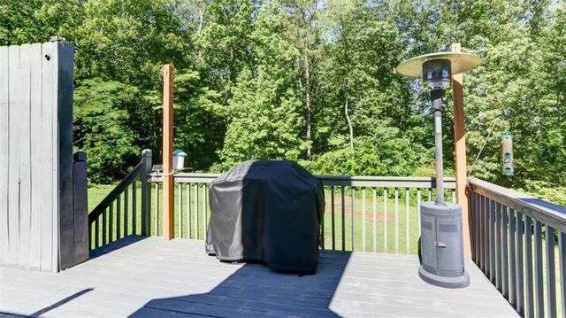 118 Valleyside S Drive, Dallas, GA 30157