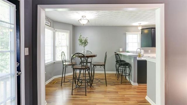 118 Valleyside S Drive, Dallas, GA 30157