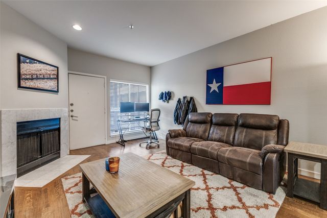 4111 Cole Avenue 17, Dallas, TX 75204