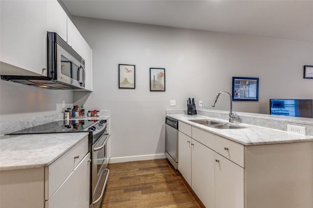 4111 Cole Avenue 17, Dallas, TX 75204