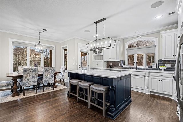 10200 N Wabash Avenue, Kansas City, MO 64155