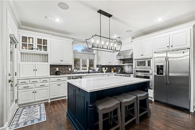 10200 N Wabash Avenue, Kansas City, MO 64155