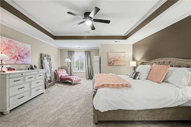 10200 N Wabash Avenue, Kansas City, MO 64155