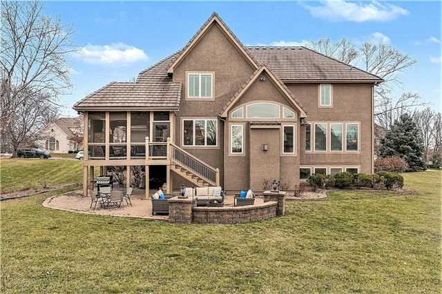 10200 N Wabash Avenue, Kansas City, MO 64155