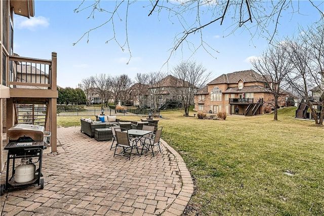 10200 N Wabash Avenue, Kansas City, MO 64155