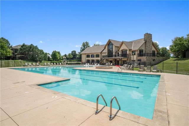 10200 N Wabash Avenue, Kansas City, MO 64155